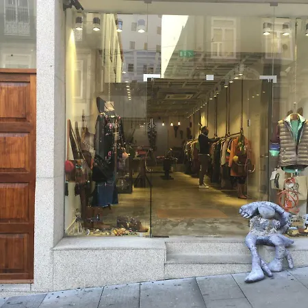 Invictus Place Oporto