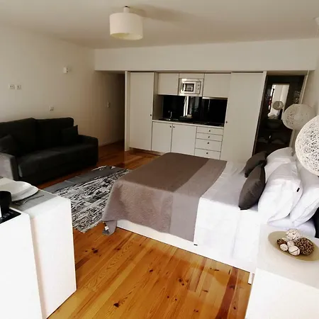 Invictus Place Apartamento *